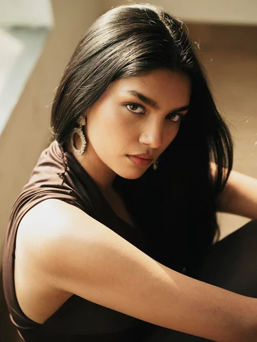 Priya Kapoor photo 3